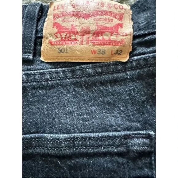 Levis men's black button fly jeans - Picture 3 of 6